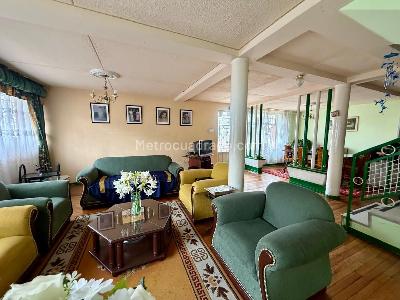 Casa de 5 alcobas en venta en J J Vargas, Bogotá, 192 m² · foto 4 de 20