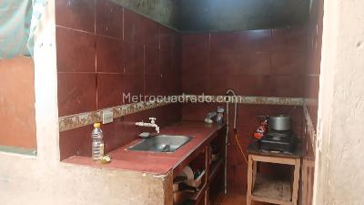 Casa de 5 alcobas en venta en Ciudad Latina, Soacha, 127 m² · foto 3 de 10