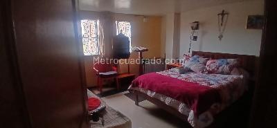Casa de 5 alcobas en venta en Duacles 1, Soacha, 192 m² · foto 7 de 14