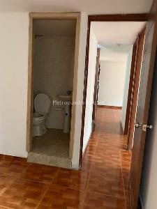 Apartamento de 3 alcobas en venta en Parque Campestre, Soacha, 52 m² · foto 4 de 4