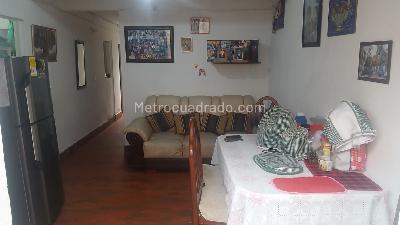 Apartamento de 3 alcobas en venta en Compartir, Soacha, 40 m² · foto 2 de 12