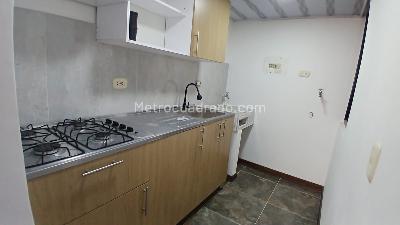 Apartamento de 3 alcobas en venta en La Trinidad, Soacha, 44 m² · foto 2 de 8