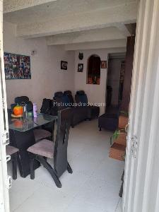 Casa de 5 alcobas en venta en Portalegre, Soacha, 36 m² · foto 3 de 13