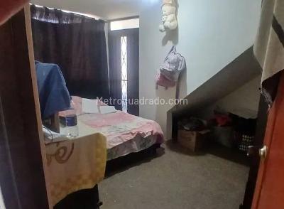 Casa de 4 alcobas en venta en Ricaurte, Soacha, 105 m² · foto 9 de 20