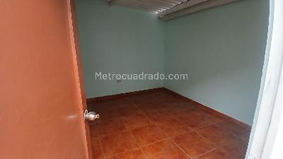 Casa de 4 alcobas en venta en Cd Sucre Buenos Aires, Soacha, 120 m² · foto 10 de 14