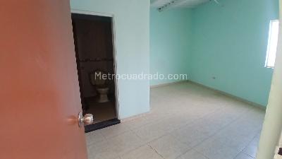 Casa de 4 alcobas en venta en Cd Sucre Buenos Aires, Soacha, 120 m² · foto 7 de 14