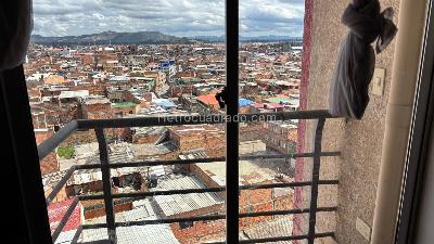 Apartamento de 3 alcobas en venta en Chico Sur, Soacha, 55 m² · foto 4 de 7