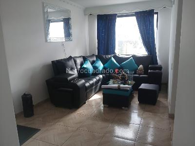 Apartamento de 3 alcobas en venta en Chico Sur, Soacha, 41 m² · foto 3 de 9