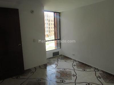 Apartamento de 3 alcobas en venta en Parque Campestre 15, Soacha, 44 m² · foto 2 de 7