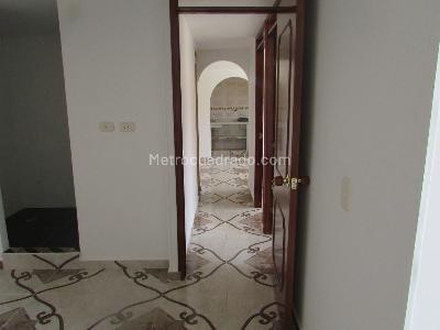 Apartamento de 3 alcobas en venta en Parque Campestre 15, Soacha, 44 m² · foto 5 de 7