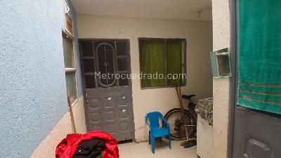 Casa de 5 alcobas en venta en San Nicolas, Soacha, 72 m² · foto 13 de 17