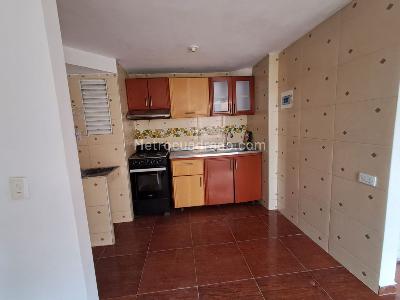 Apartamento de 2 alcobas en venta en Hogares, Soacha, 37 m² · foto 8 de 16