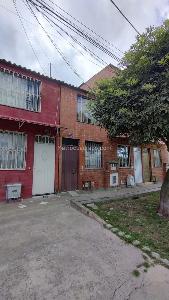 Casa de 2 alcobas en venta en Quintas De La Laguna, Soacha, 75 m² · foto 2 de 15
