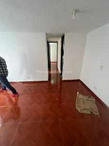 Apartamento de 3 alcobas en venta en Parque Campestre Etapa 13, Soacha, 44 m² · foto 3 de 12