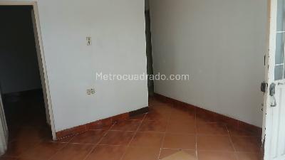 Casa de 5 alcobas en venta en San Nicolas, Soacha, 60 m² · foto 4 de 20