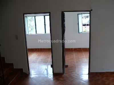Casa de 5 alcobas en venta en Ciudadela Sucre, Soacha, 224 m² · foto 9 de 11