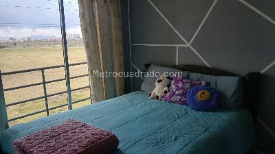 Apartamento de 3 alcobas en venta en Conjunto Residencial Portal De Las Flores, Soacha, 44 m² · foto 3 de 10
