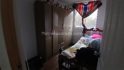 Apartamento de 3 alcobas en venta en Conjunto Residencial Villa Samantha, Soacha, 49 m² · foto 11 de 14