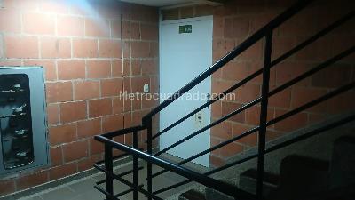 Apartamento de 3 alcobas en venta en Conjunto Residencial Villa Samantha, Soacha, 49 m² · foto 3 de 14