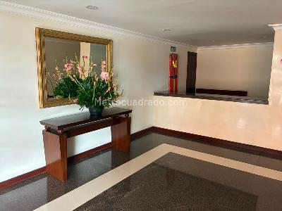 Apartamento de 3 alcobas en venta en Altos De Sotileza, Bogotá, 137 m² · foto 2 de 20