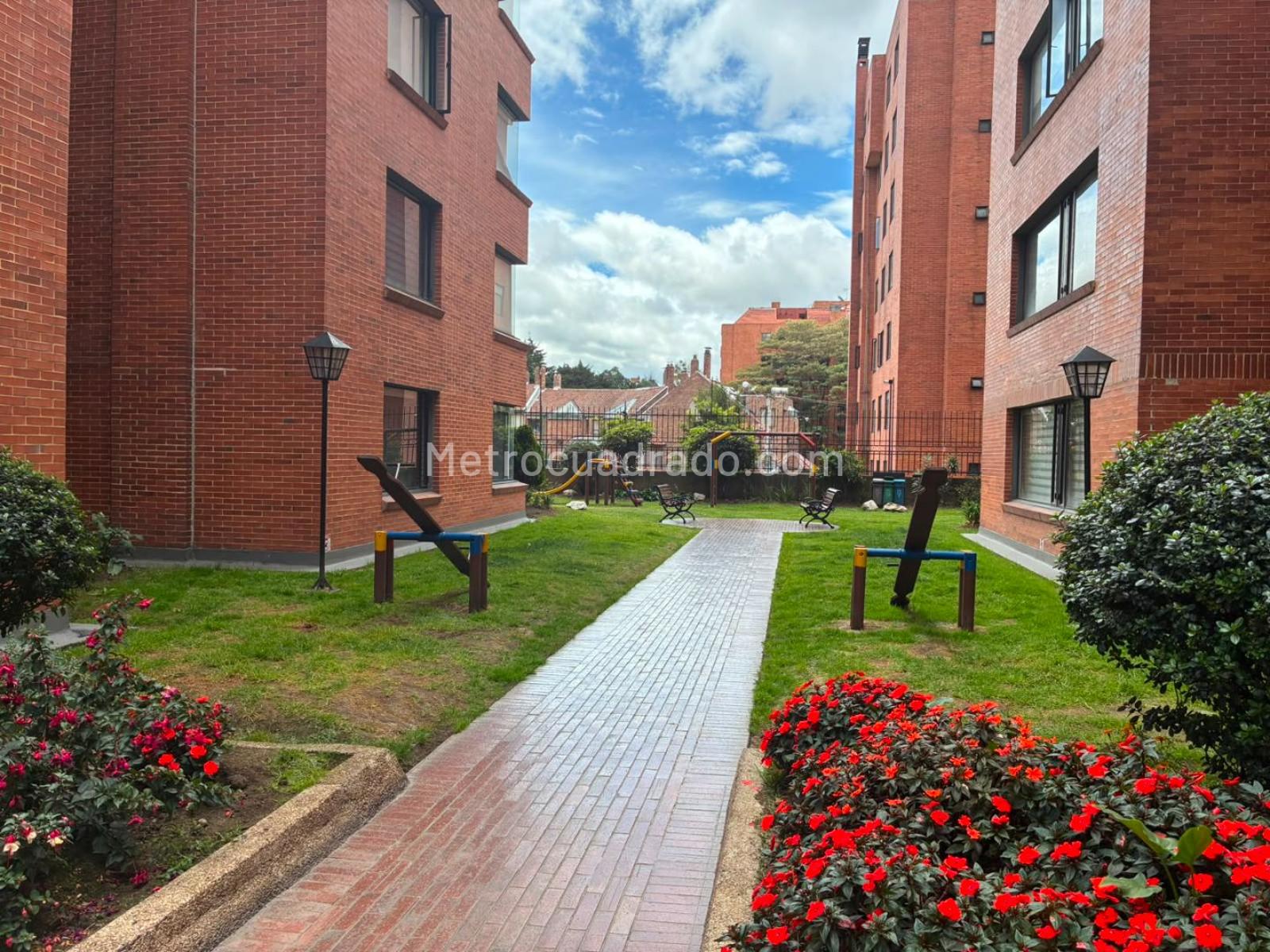 Apartamento de 3 habitaciones en venta en Altos de Sotileza, Bogotá — imagen 1 de 20