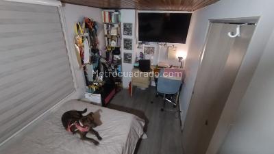 Apartamento en venta en Granada Norte, Bogotá · foto 3 de 13