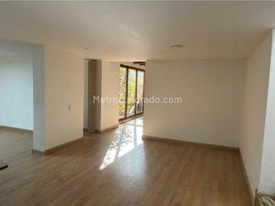 Casa en arriendo en San Jose De Bavaria, Bogotá · foto 2 de 20