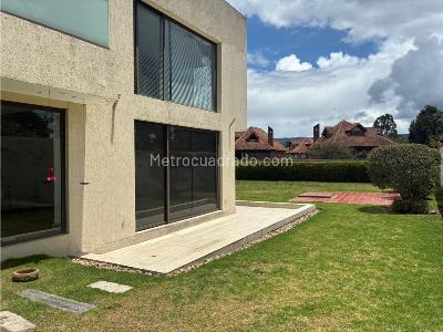 Casa de 4 alcobas en venta en San Jose De Bavaria, Bogotá, 588 m² · foto 12 de 20