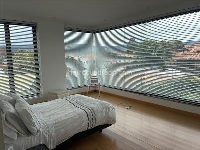 Casa de 4 alcobas en venta en San Jose De Bavaria, Bogotá, 588 m² · foto 18 de 20