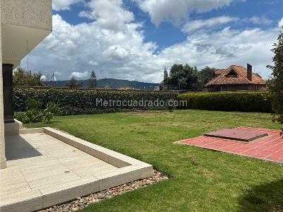 Casa de 4 alcobas en venta en San Jose De Bavaria, Bogotá, 588 m² · foto 6 de 20