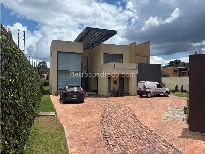 Casa de 4 alcobas en venta en San Jose De Bavaria, Bogotá, 588 m² · foto 7 de 20