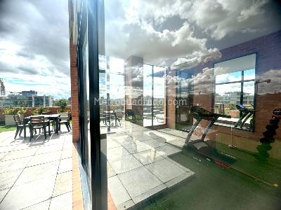 Apartaestudio en venta en Chico Norte, Bogotá, 25 m² · foto 3 de 20