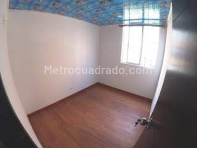 Apartamento de 3 alcobas en venta en Ciudad Verde, Soacha, 40 m² · foto 6 de 9