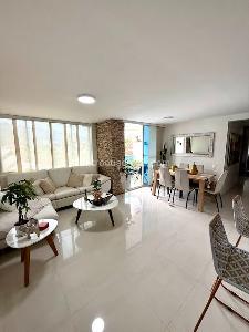 Apartamento de 3 alcobas en venta en El Tejar, Bucaramanga, 99 m² · foto 3 de 11