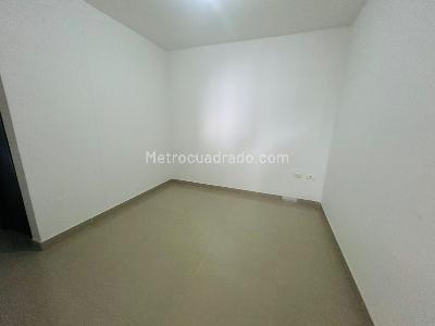 Apartamento de 3 alcobas en venta en Cabecera Del Llano, Bucaramanga, 79 m² · foto 3 de 14