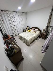 Apartamento de 3 alcobas en venta en Nuevo Sotomayor, Bucaramanga, 106 m² · foto 5 de 12