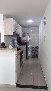 Apartamento de 3 alcobas en venta en San Alonso, Bucaramanga, 78 m² · foto 3 de 6