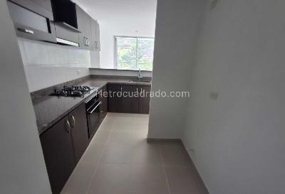 Apartamento de 3 alcobas en venta en Santana, Floridablanca, 95 m² · foto 3 de 10