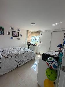 Apartamento de 3 alcobas en venta en Los Molinos, Floridablanca, 88 m² · foto 10 de 17