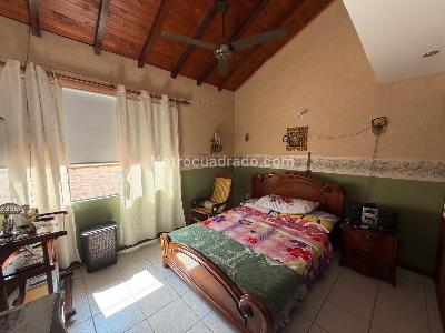 Casa de 4 alcobas en venta en Alamos, Floridablanca, 132 m² · foto 8 de 11