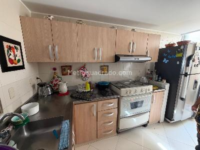 Casa de 4 alcobas en venta en Alamos, Floridablanca, 132 m² · foto 3 de 11