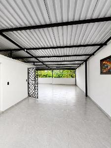 Casa de 5 alcobas en venta en Candiles, Bucaramanga, 300 m² · foto 8 de 9