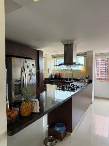 Casa de 4 alcobas en venta en Lagos Del Cacique, Bucaramanga, 190 m² · foto 4 de 14