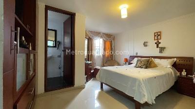 Casa de 4 alcobas en venta en La Victoria, Bucaramanga, 240 m² · foto 6 de 15