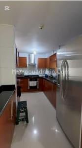 Apartamento de 3 alcobas en venta en El Tejar, Bucaramanga, 119 m² · foto 7 de 15