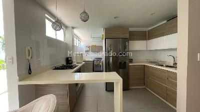 Apartamento de 4 alcobas en venta en Conjunto La Peninsula I Etapa, Floridablanca, 108 m² · foto 6 de 17