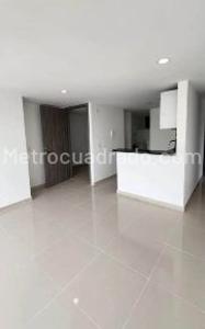 Apartamento de 3 alcobas en venta en Mejoras Publicas, Bucaramanga, 80 m² · foto 3 de 5