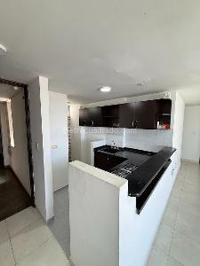 Apartamento de 3 alcobas en venta en Centro, Bucaramanga, 74 m² · foto 5 de 13