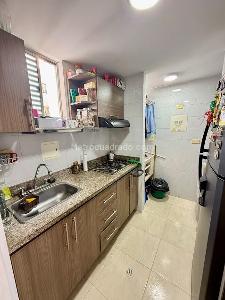 Apartamento de 3 alcobas en venta en Garcia Rovira, Bucaramanga, 69 m² · foto 5 de 9