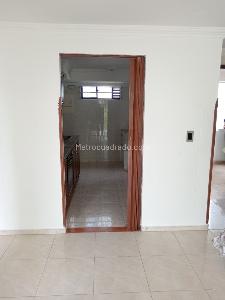 Apartamento de 3 alcobas en venta en Ub Portales Del Campestre, Floridablanca, 78 m² · foto 9 de 17